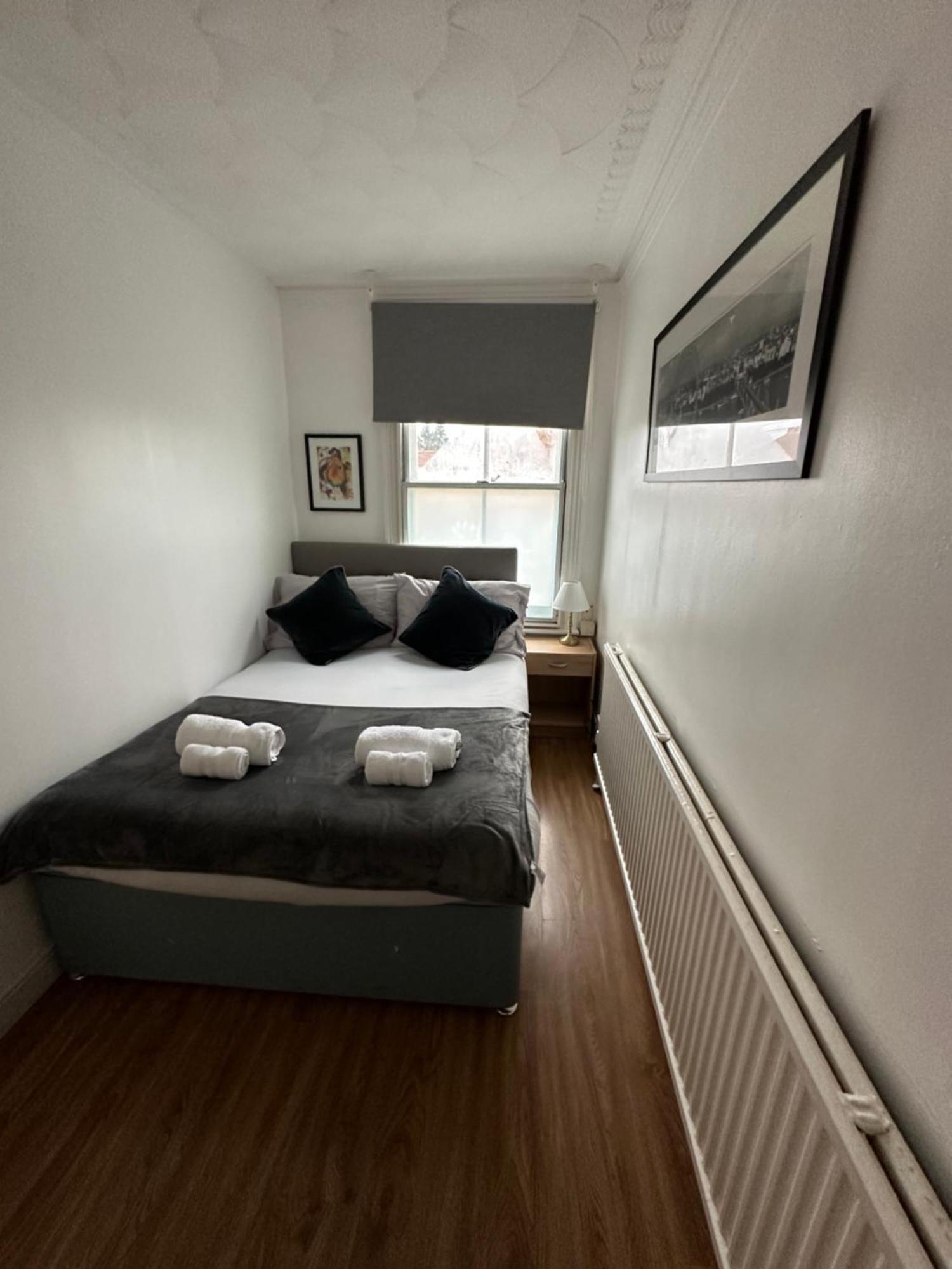 3 Bed Flat With Pool Table Lägenhet Cambridge  Exteriör bild
